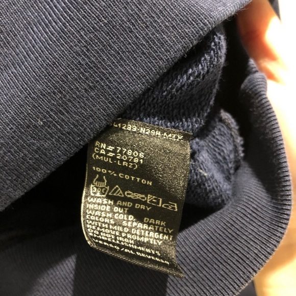 Vintage Tommy Hilfiger Crewneck - Picture 3 of 5